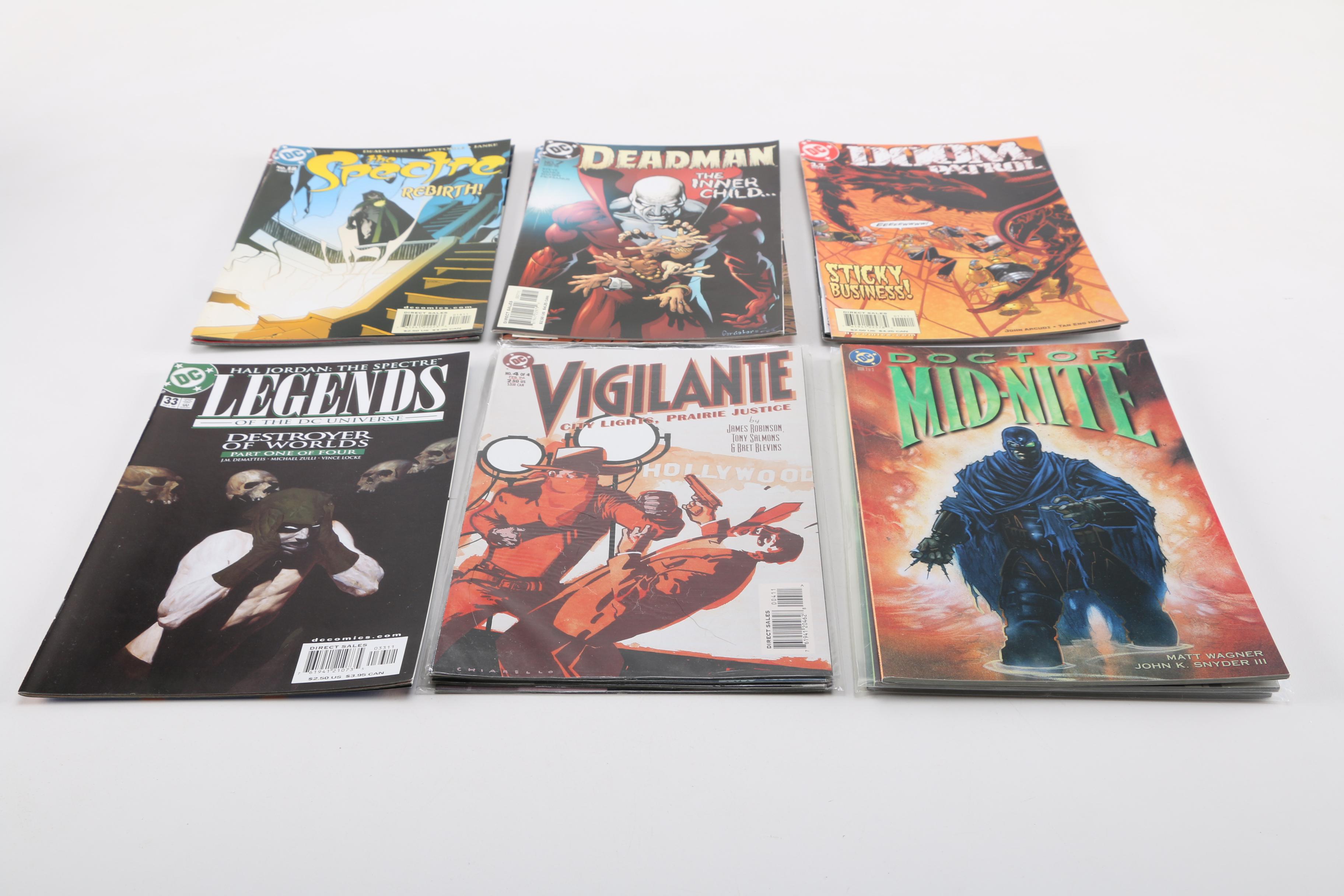 Assortment of DC Comic Books Including Doctor Mid-Nite