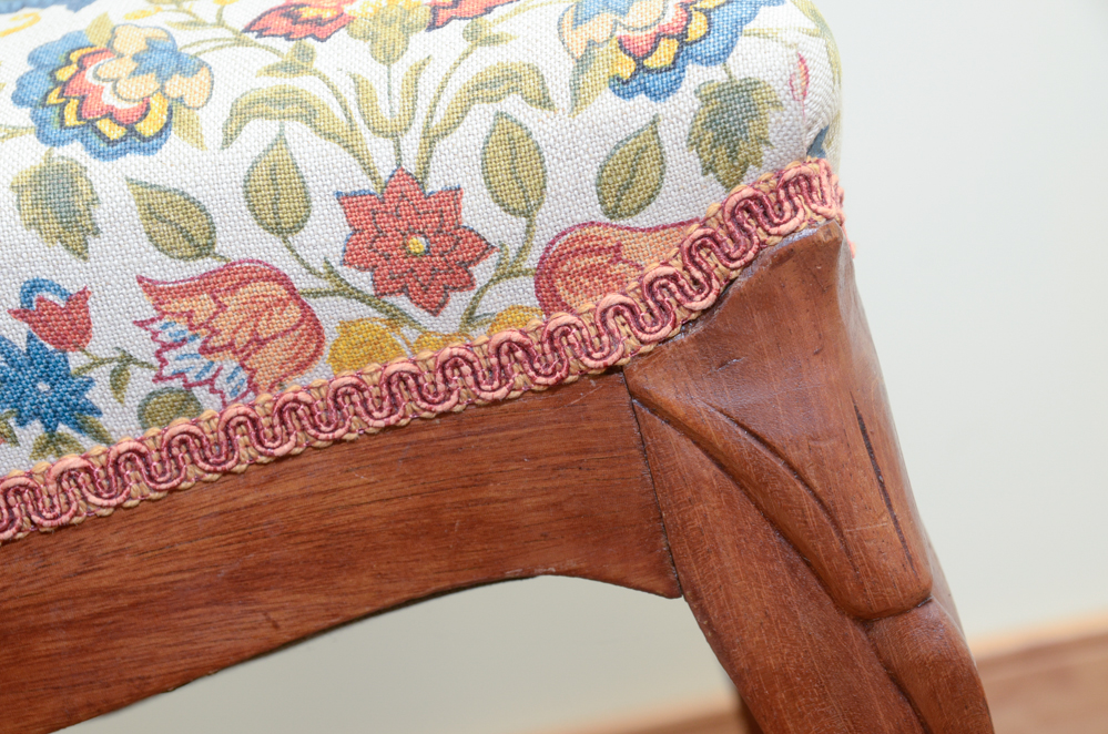 Late 19th Century Victorian Walnut Side Chair