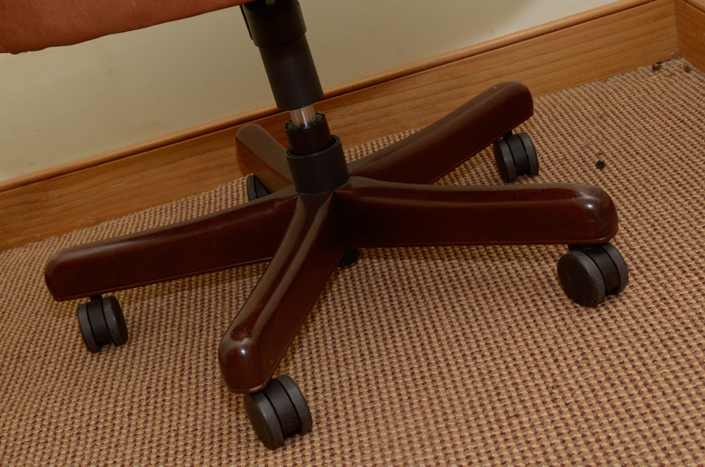 Contemporary Leather Office Armchair