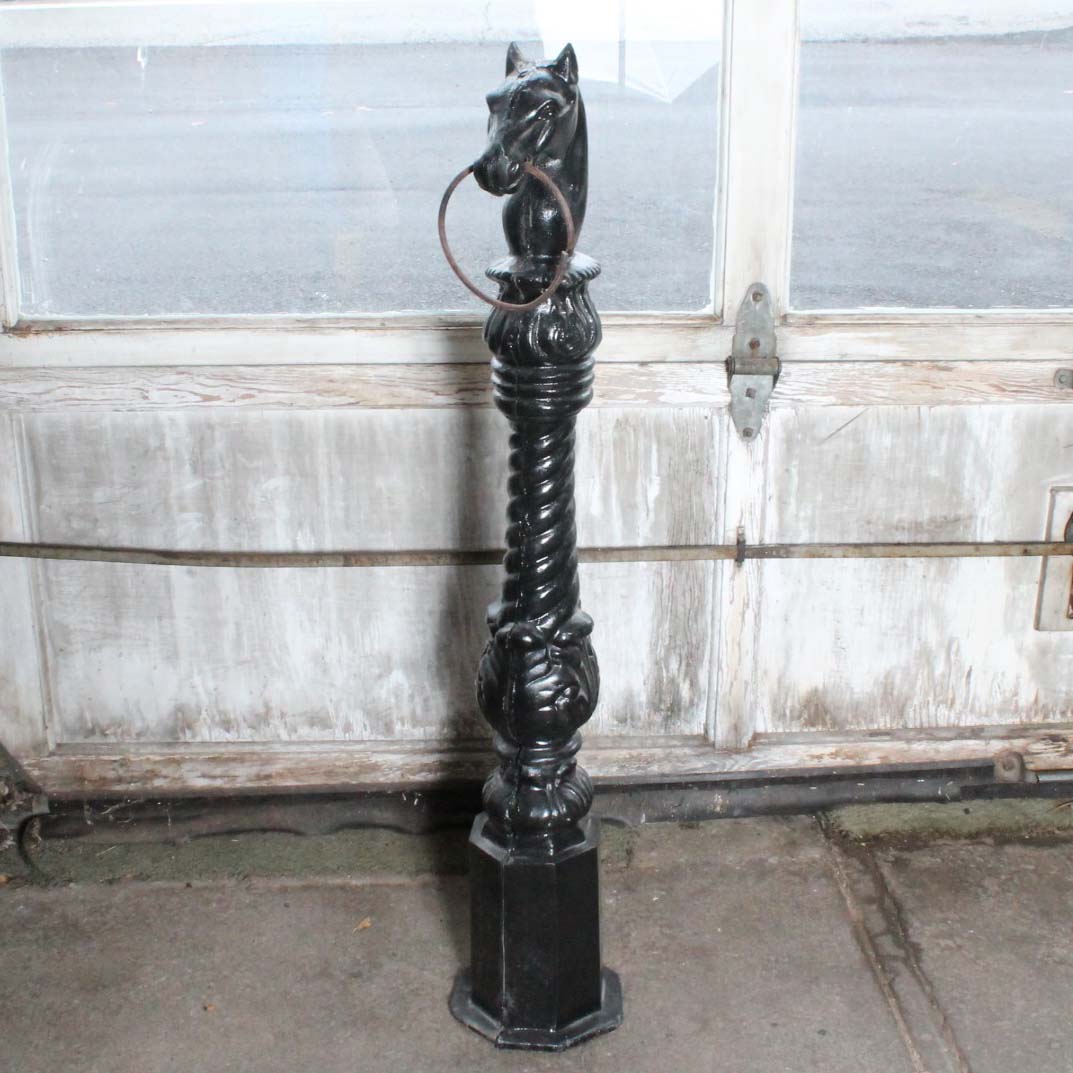 Aluminum Horse Head Hitching Post