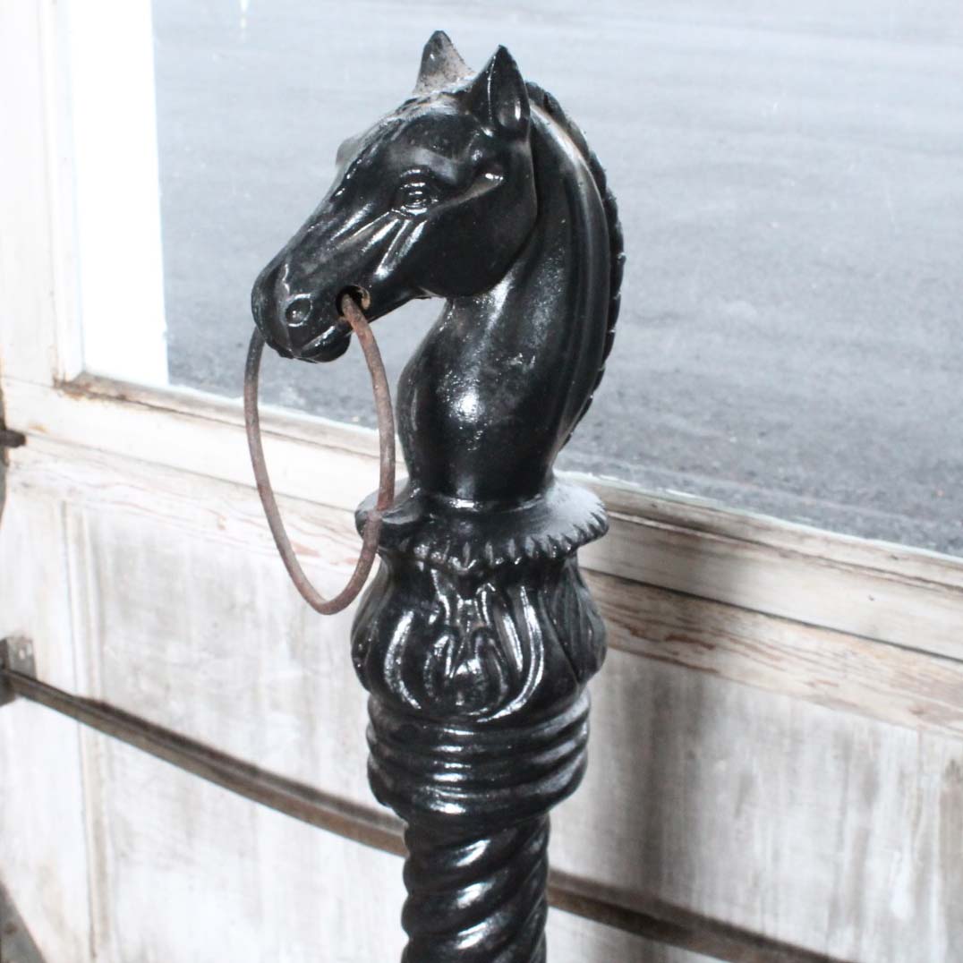 Aluminum Horse Head Hitching Post