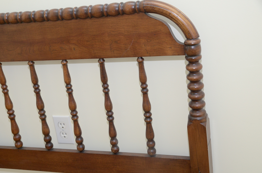 Vintage Jenny Lind Twin Size Bed Frame