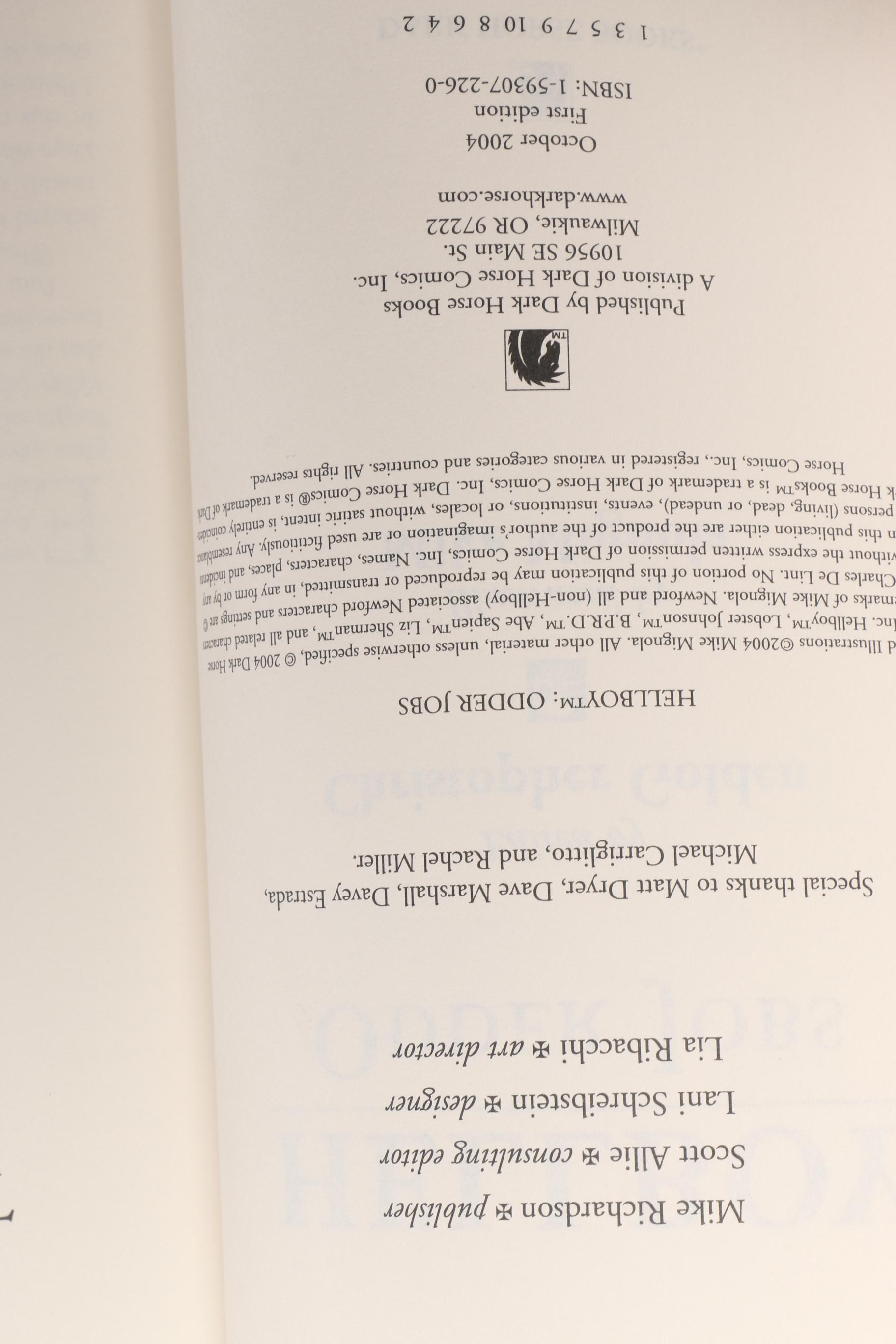 "Hellboy" Graphic Novel Collection