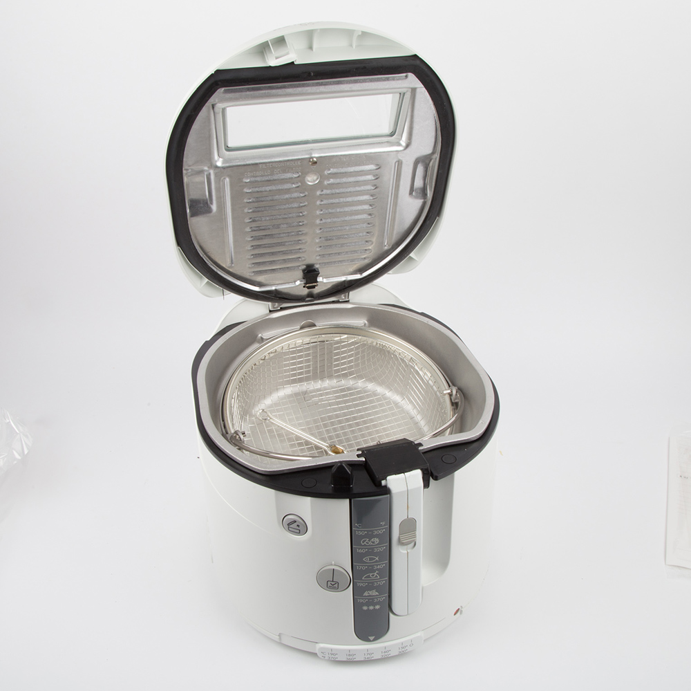 DeLonghi Kitchen Countertop Deepfryer