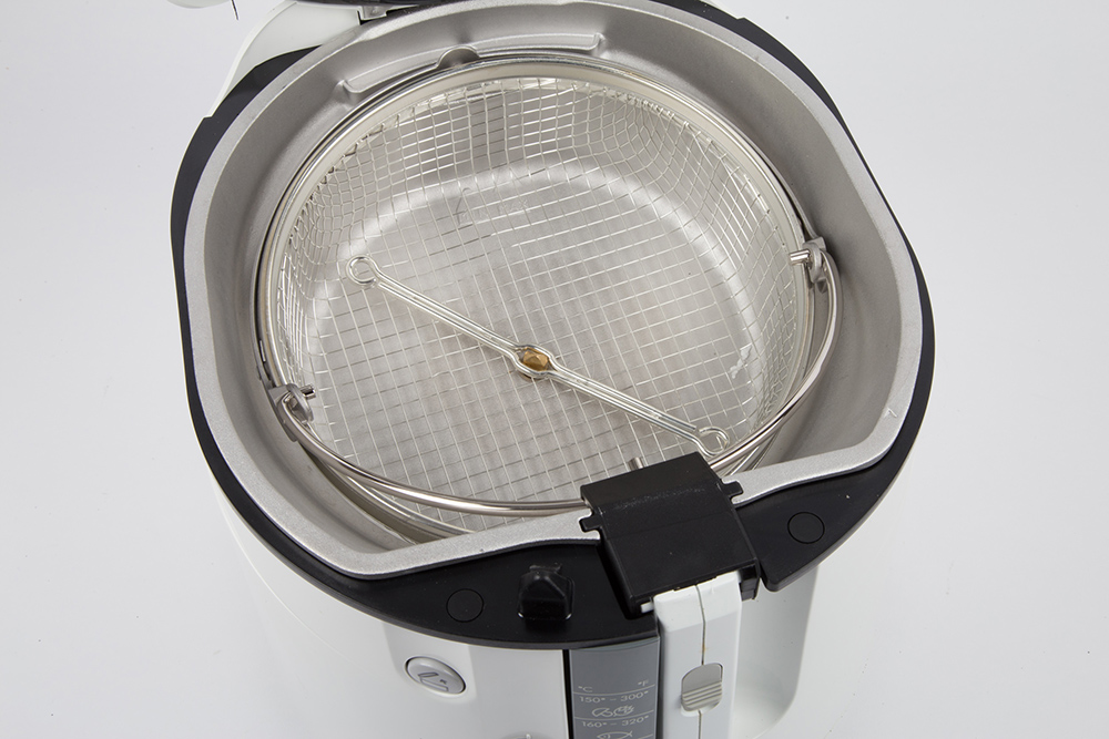 DeLonghi Kitchen Countertop Deepfryer