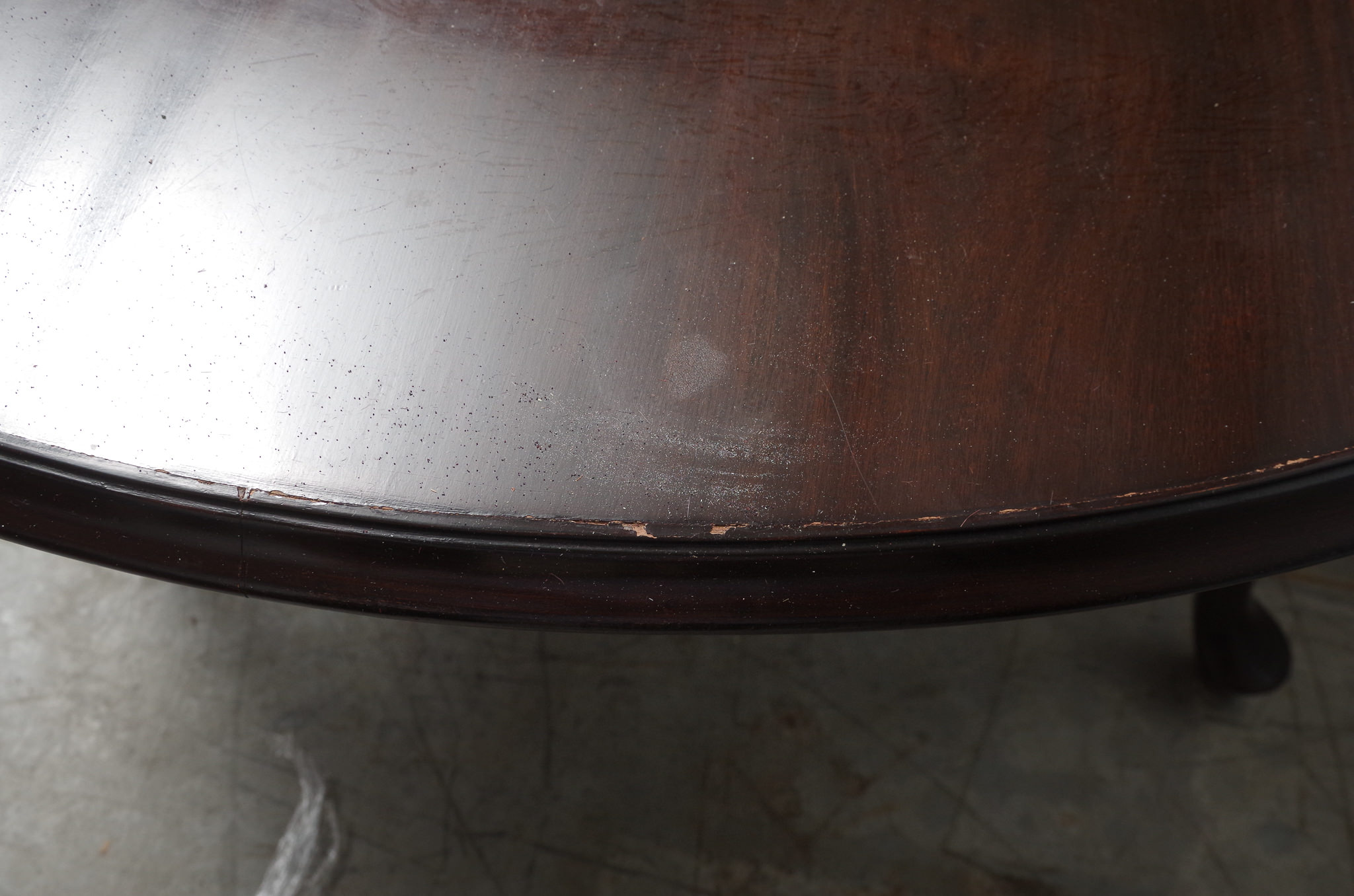 Queen Anne Style Oval Dining Table and Six Chairs