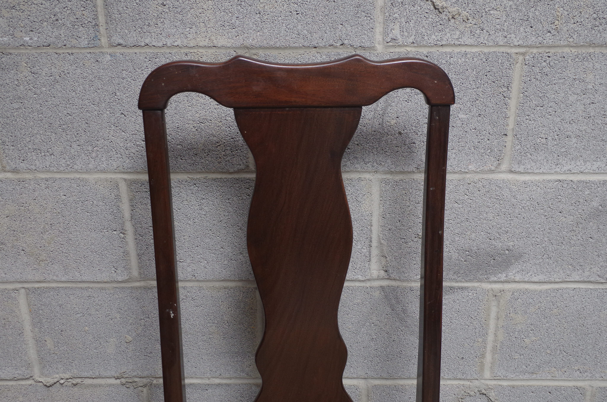 Queen Anne Style Oval Dining Table and Six Chairs