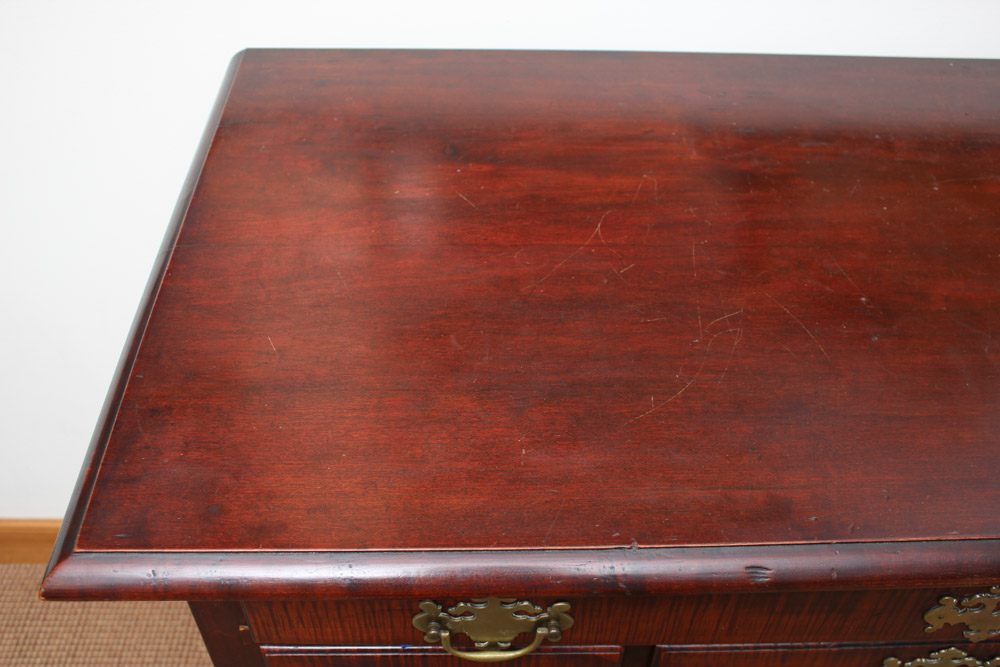 Mid 18th Century New England Queen Anne Dressing Table