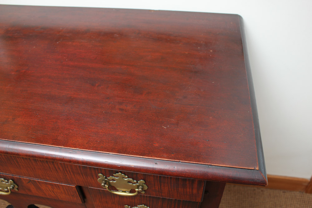 Mid 18th Century New England Queen Anne Dressing Table