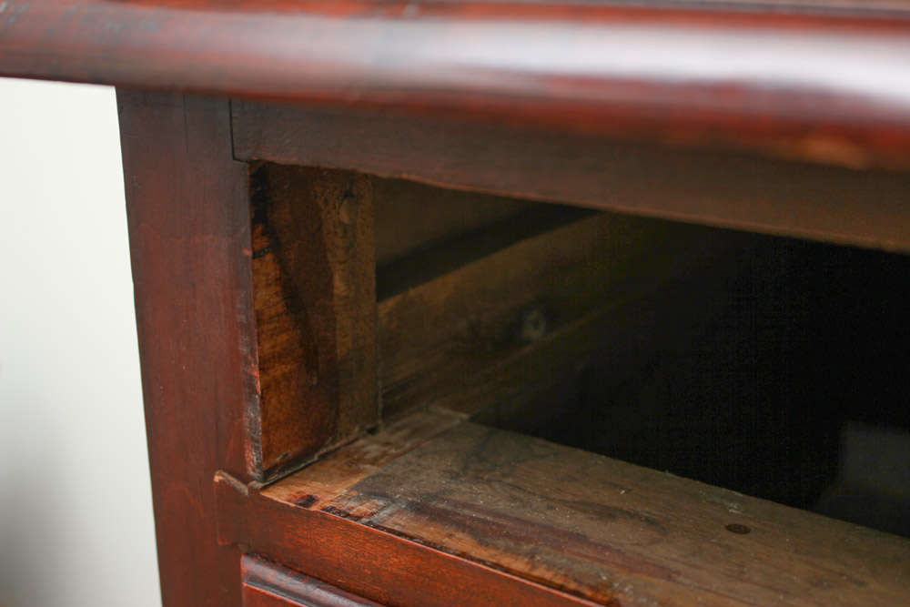 Mid 18th Century New England Queen Anne Dressing Table