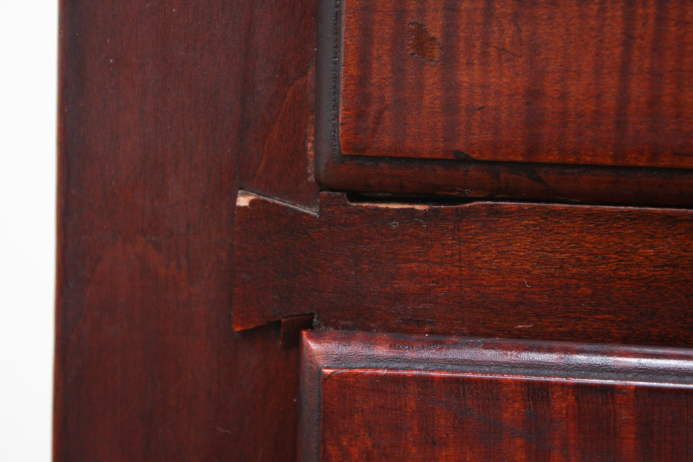Mid 18th Century New England Queen Anne Dressing Table