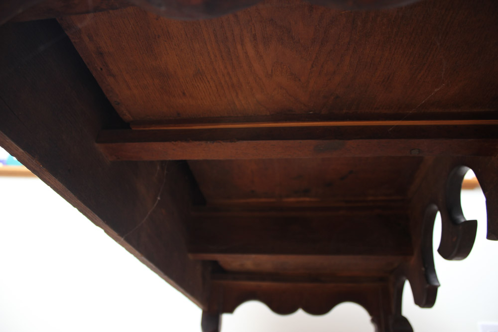 Mid 18th Century New England Queen Anne Dressing Table