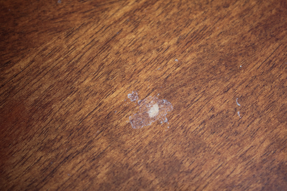 Federal Style Round Mahogany Dining Table