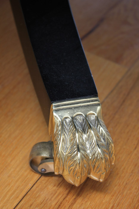 Federal Style Round Mahogany Dining Table