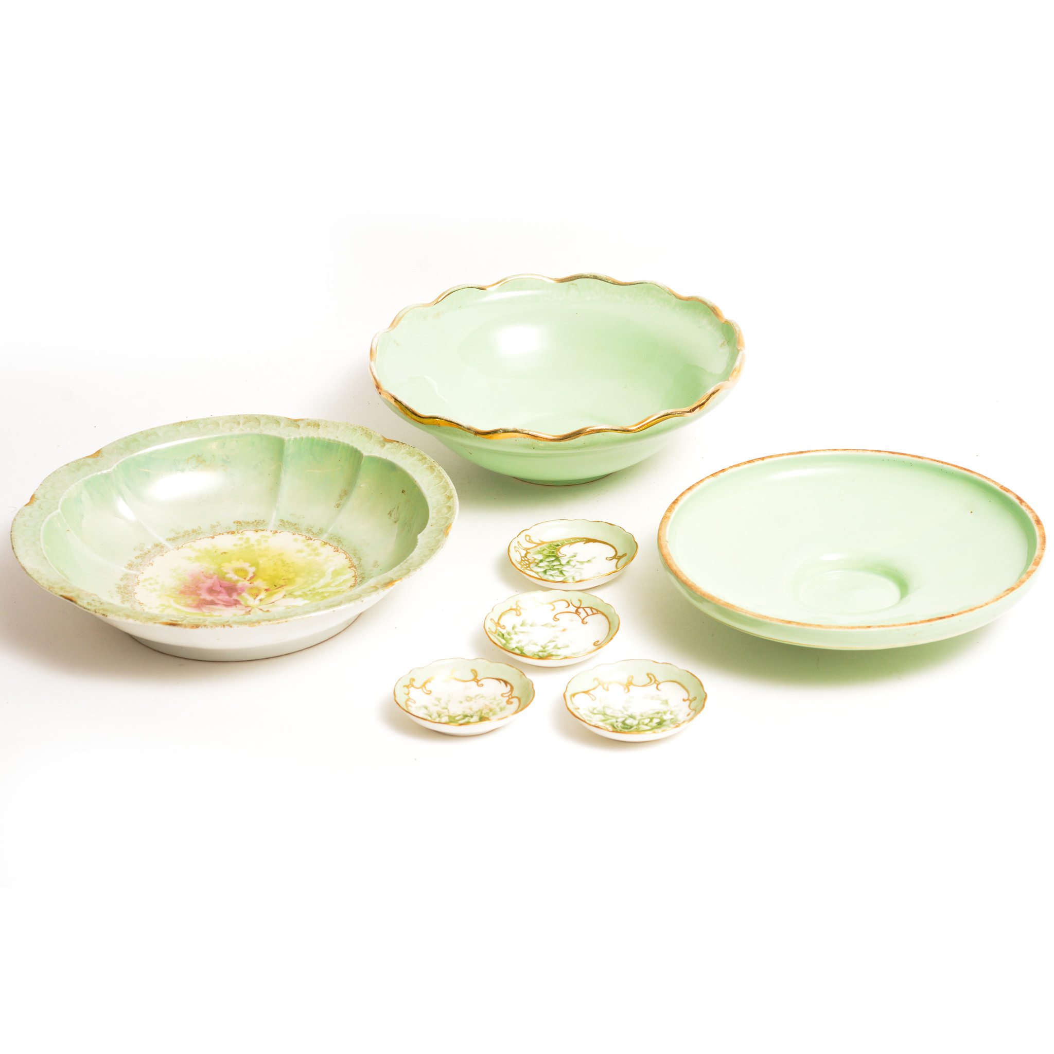 Assortment of Fine Haviland and Hull China