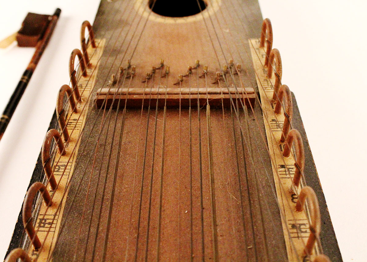 Vintage Ukelin Stringed Instrument