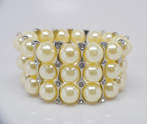 Vintage Faux Pearl Rhinestone Bracelet