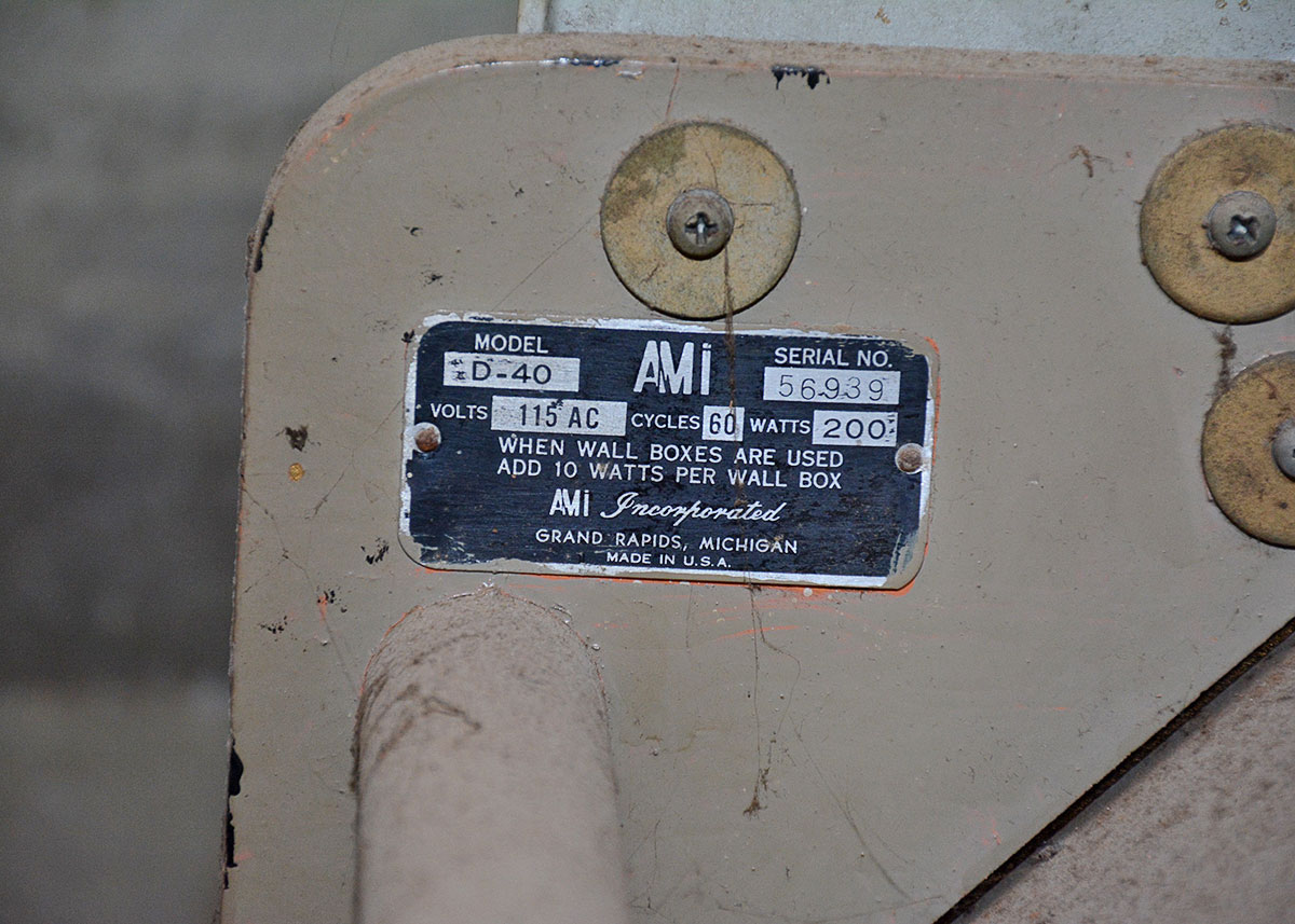 1951 AMI D-40 Jukebox