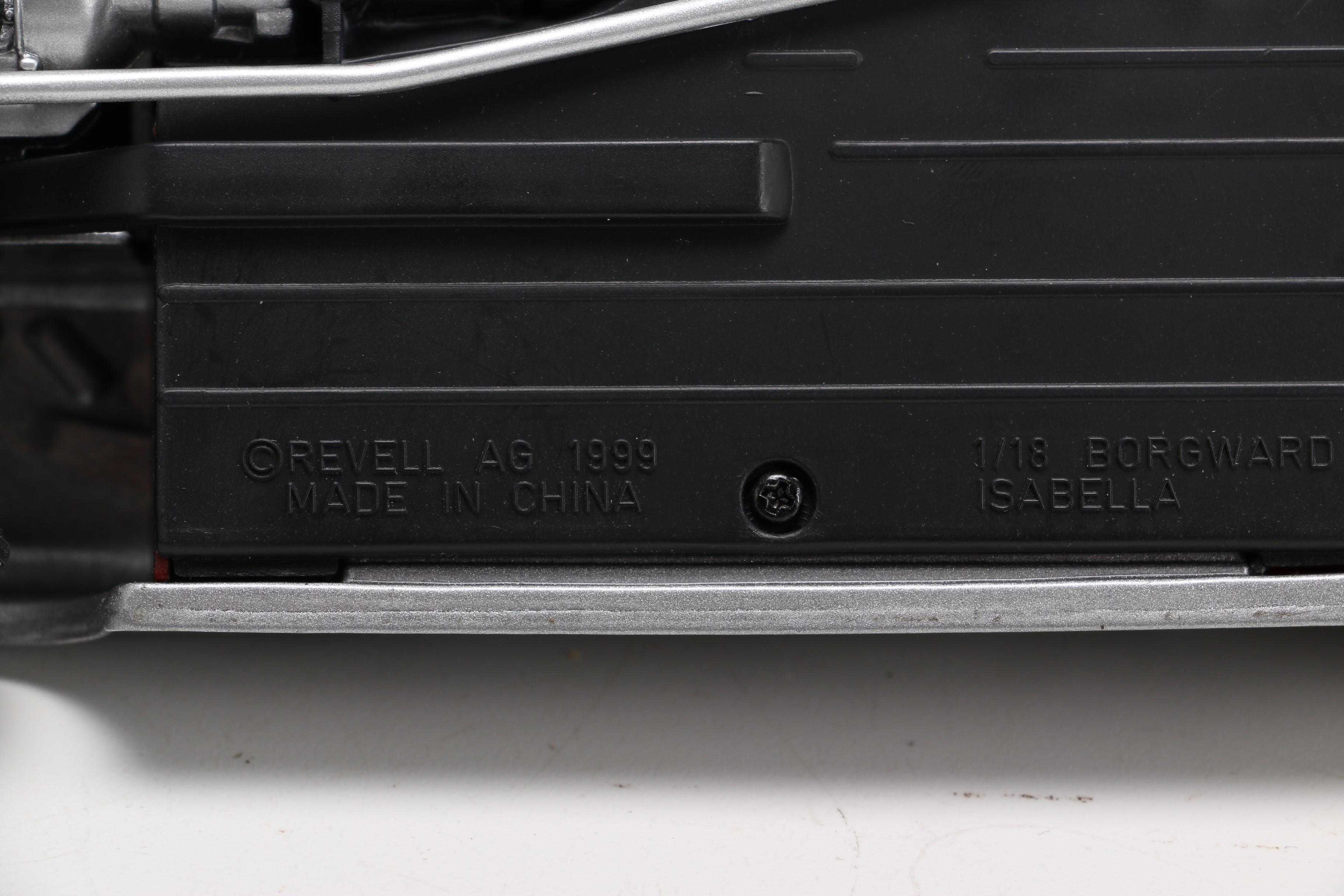 Revell Borgward Isabella Die-Cast Cars