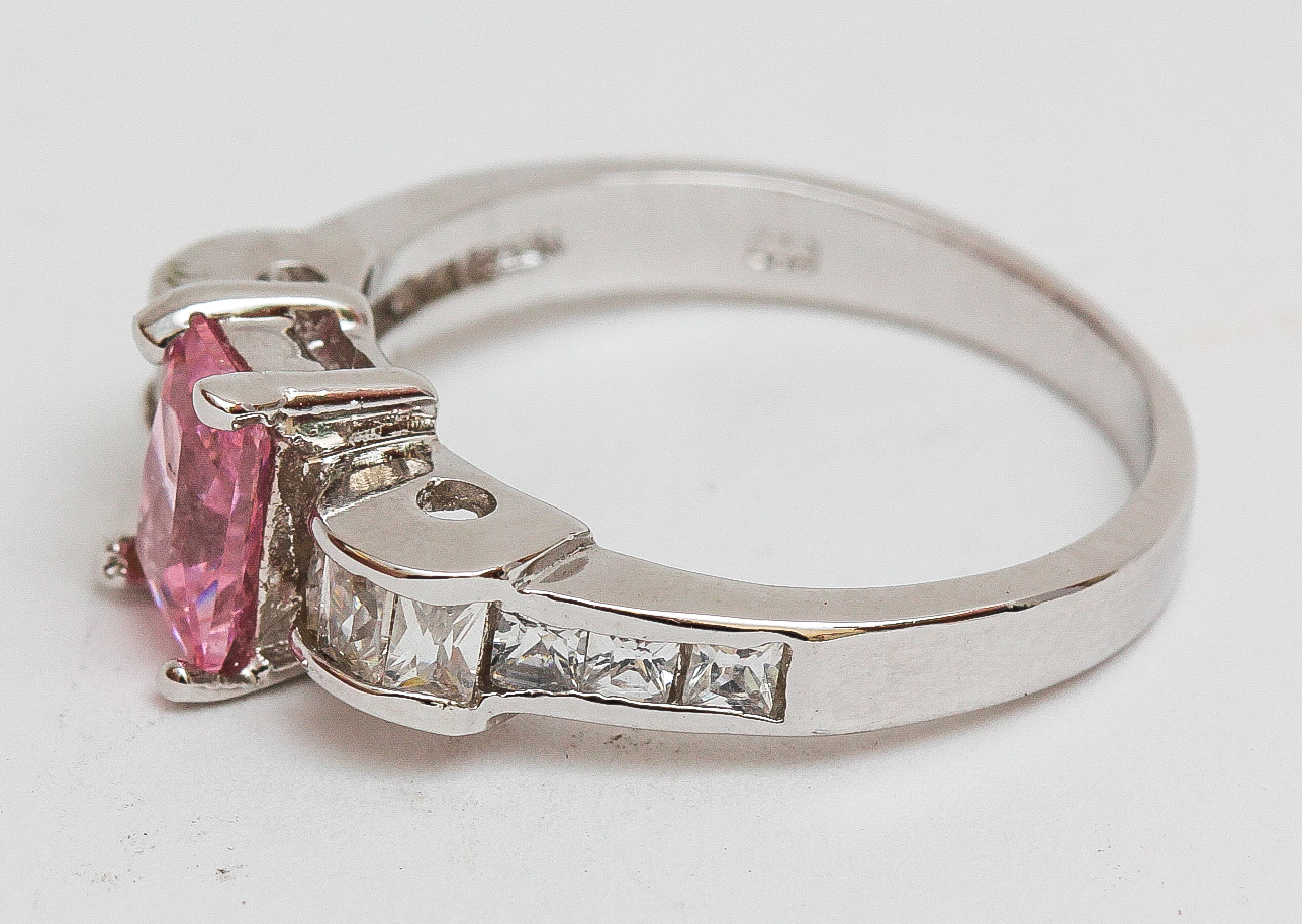 Sterling Silver Pink Glass Ring