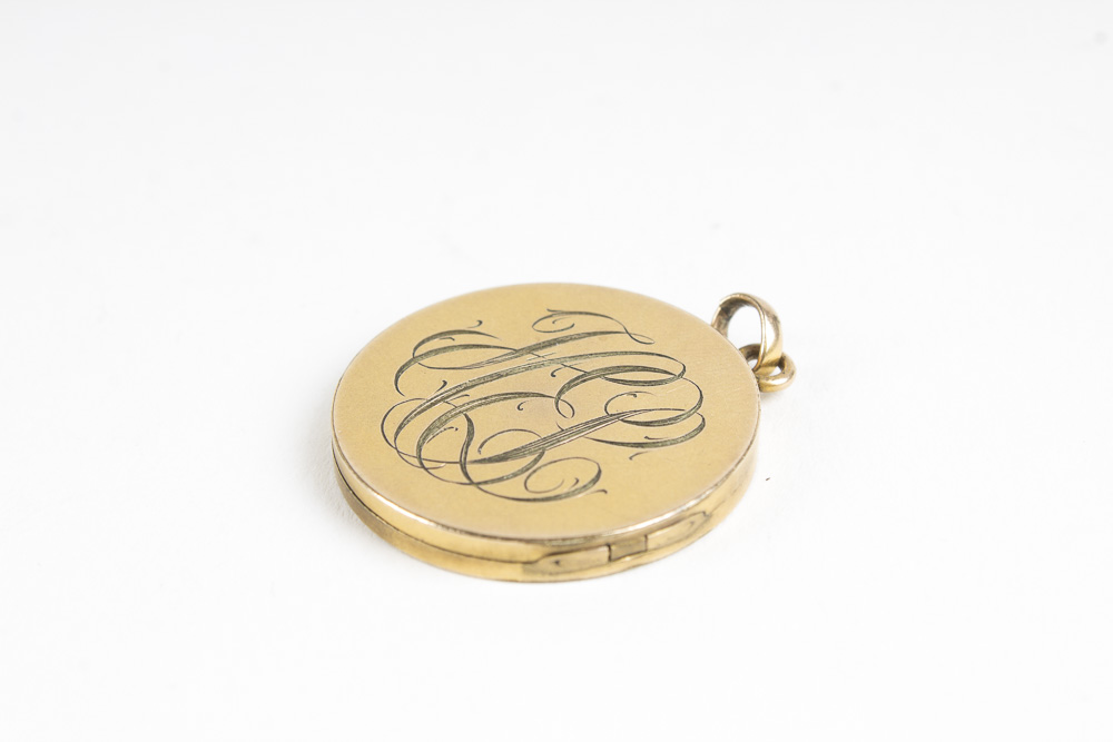 Assortment of Jewelry