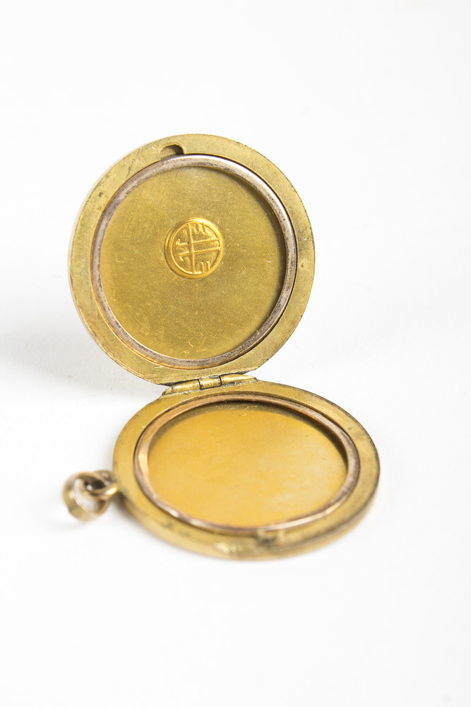 Assortment of Jewelry