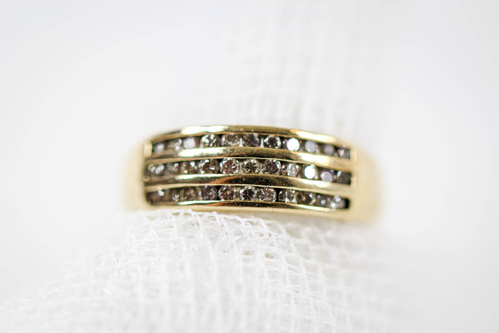 10K Yellow Gold Diamond Ring