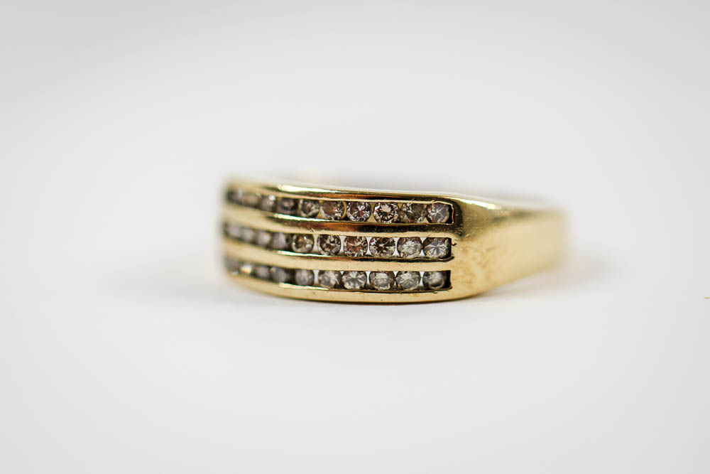10K Yellow Gold Diamond Ring