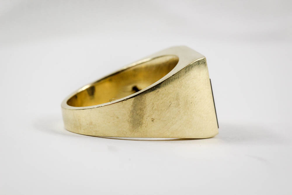 10K Yellow Gold Black Onyx and Diamond Ring