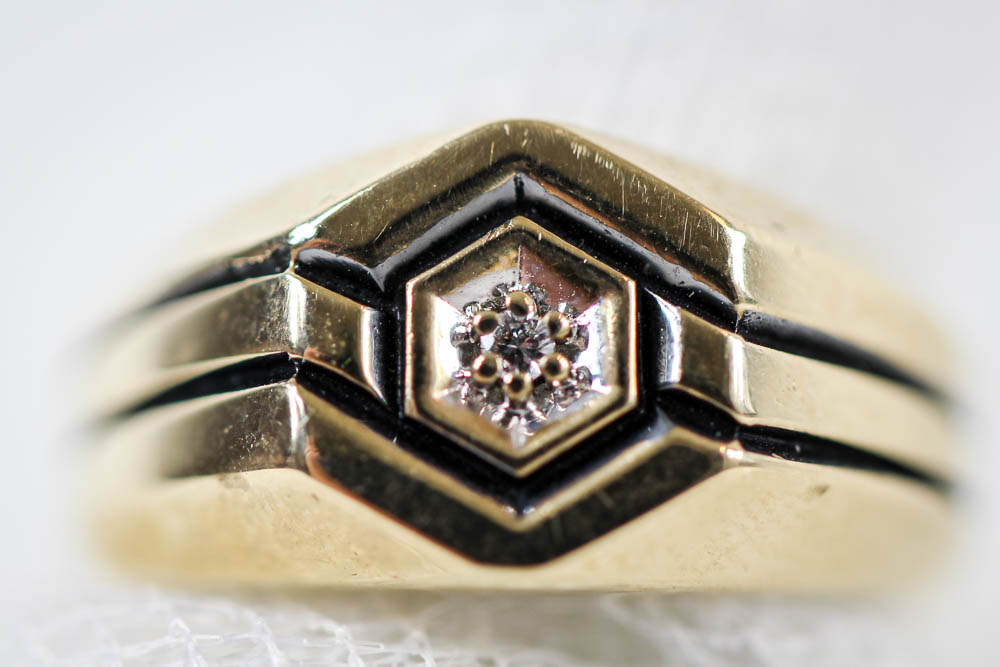 10K Yellow Gold Diamond Ring