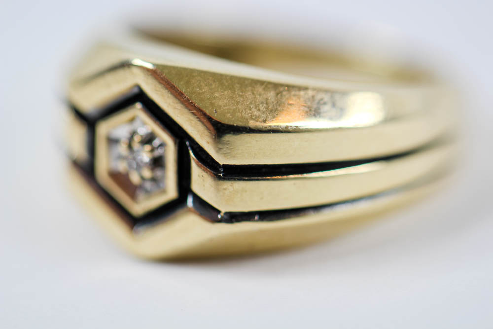 10K Yellow Gold Diamond Ring