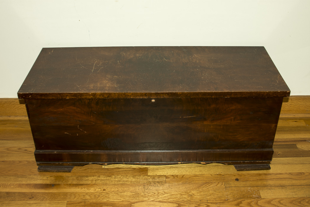 Vintage Lane Cedar- Lined Wood Chest