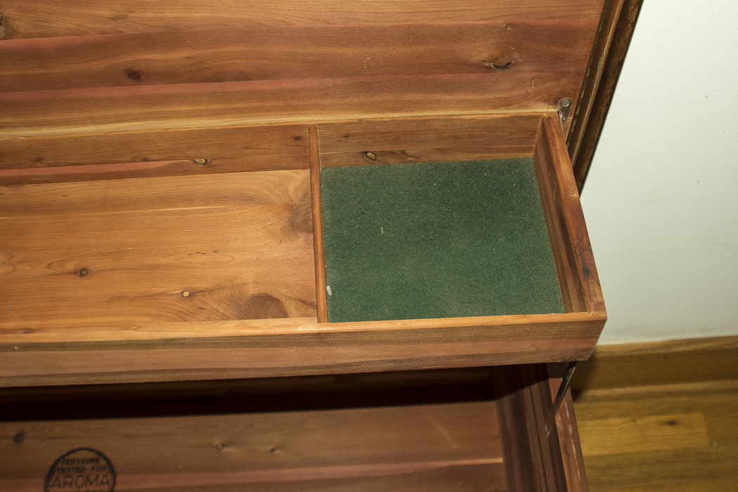 Vintage Lane Cedar- Lined Wood Chest