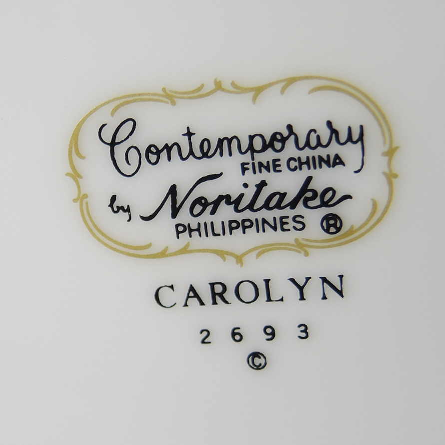 Noritake "Carolyn" Fine China 129 Piece Dinner Service Set