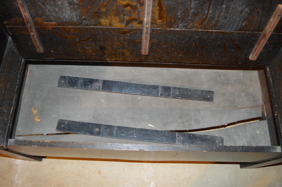 Antique Mission Style Oak Bench