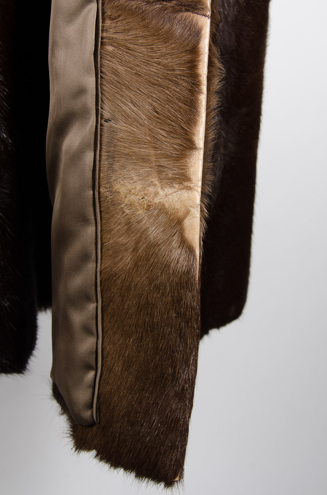 Vintage 1970s Women's German Fox Fur Collared Coat