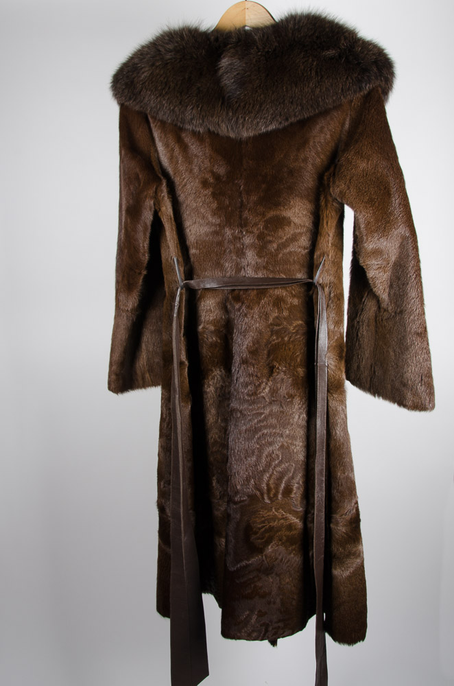 Vintage 1970s Women's German Fox Fur Collared Coat