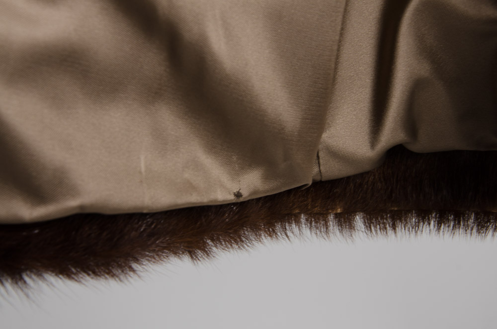 Vintage 1970s Women's German Fox Fur Collared Coat