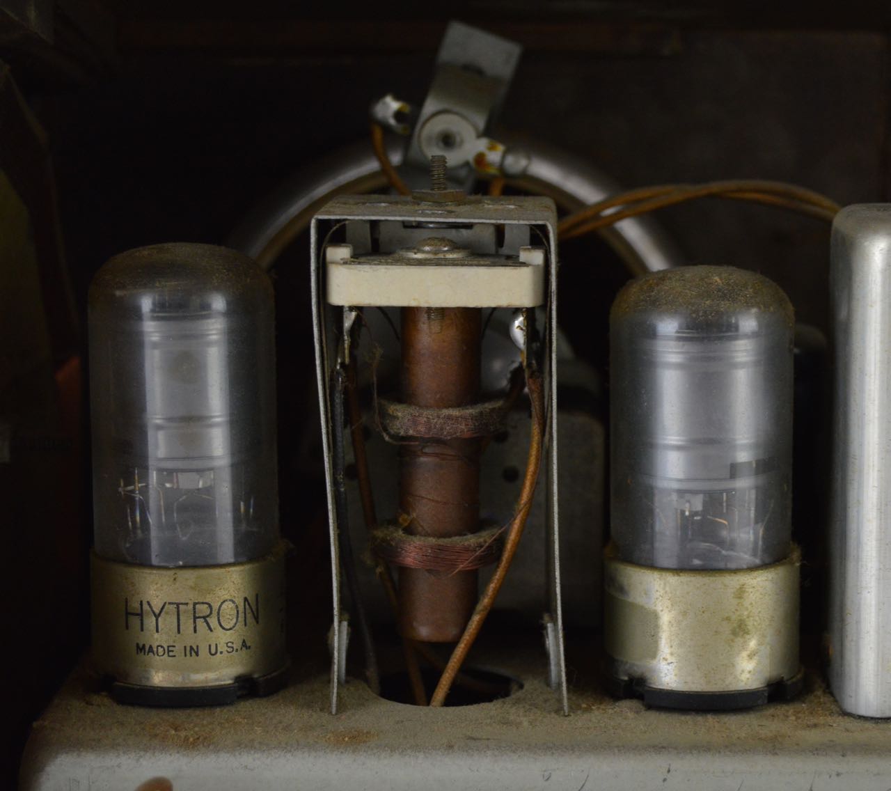 Vintage 1946 Tube "Automatic Radio" Model 613X