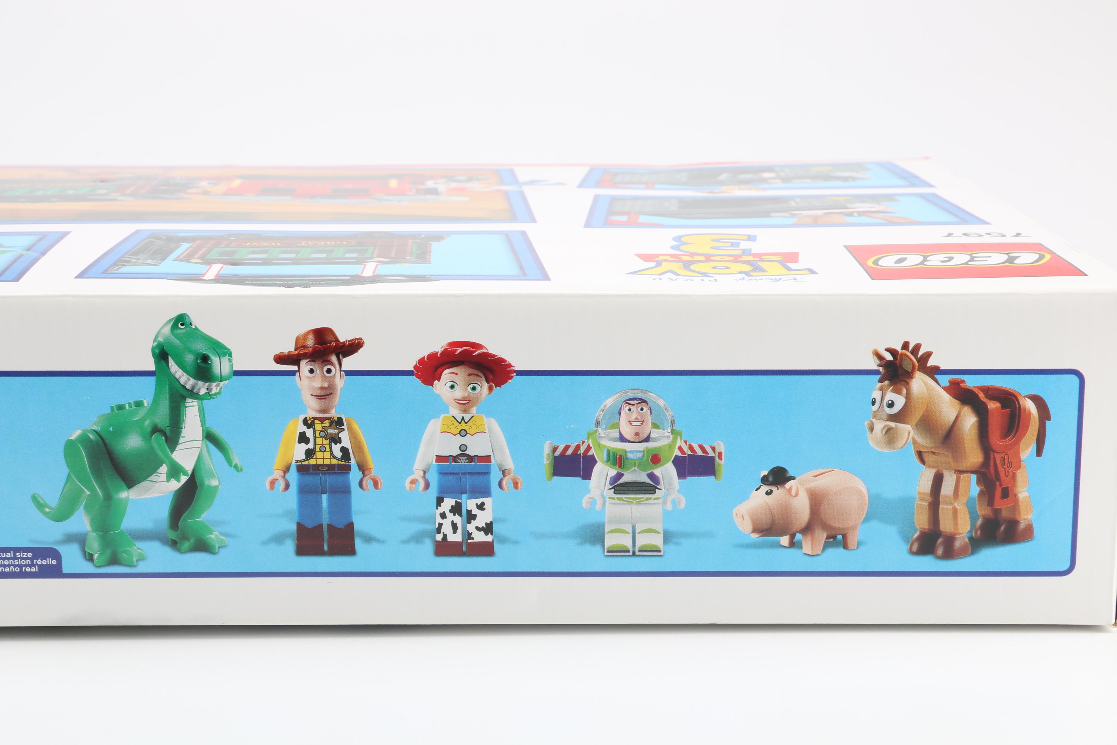 Lego "Toy Story 3" "Western Train Chase" Set