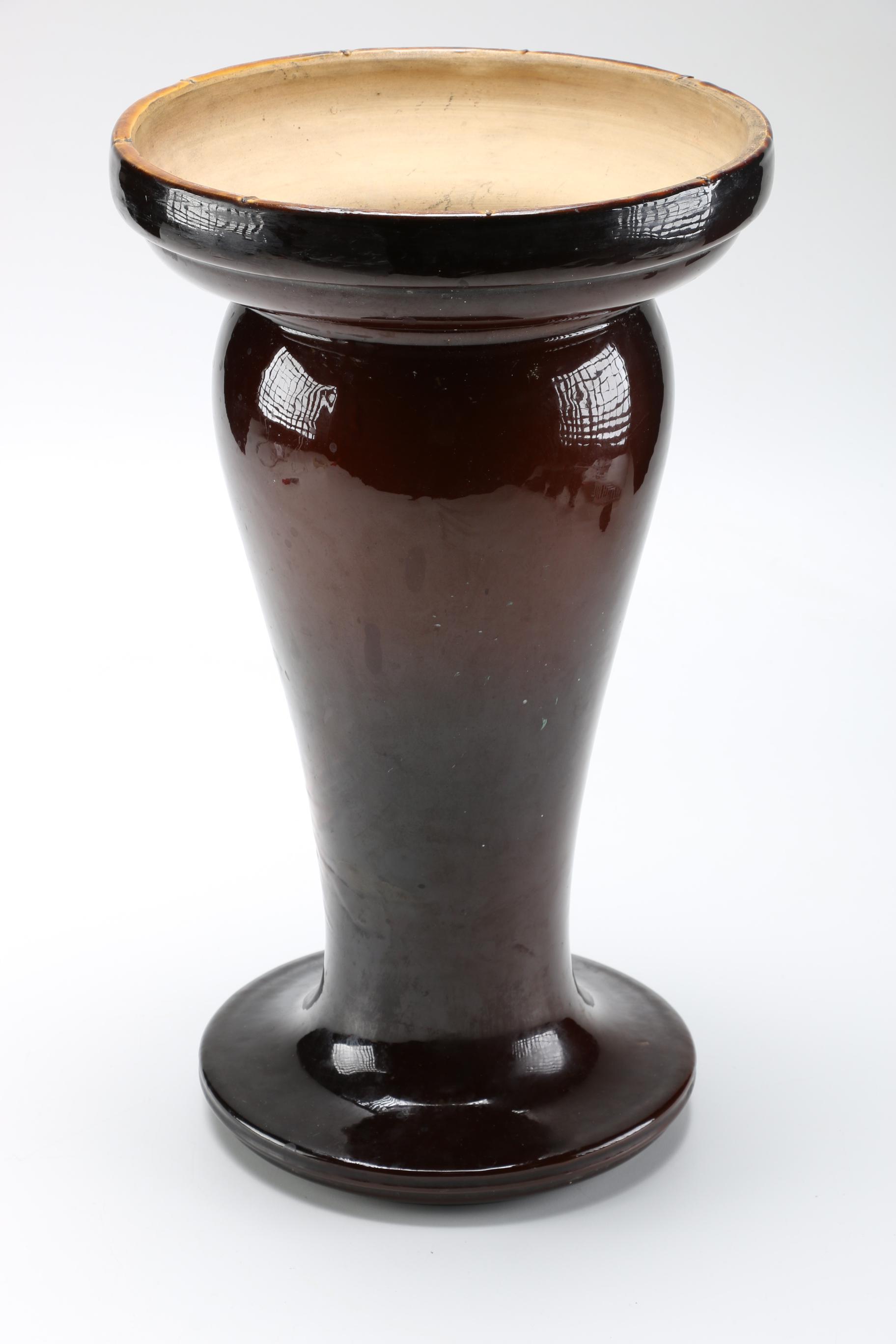 Ceramic Pedestal