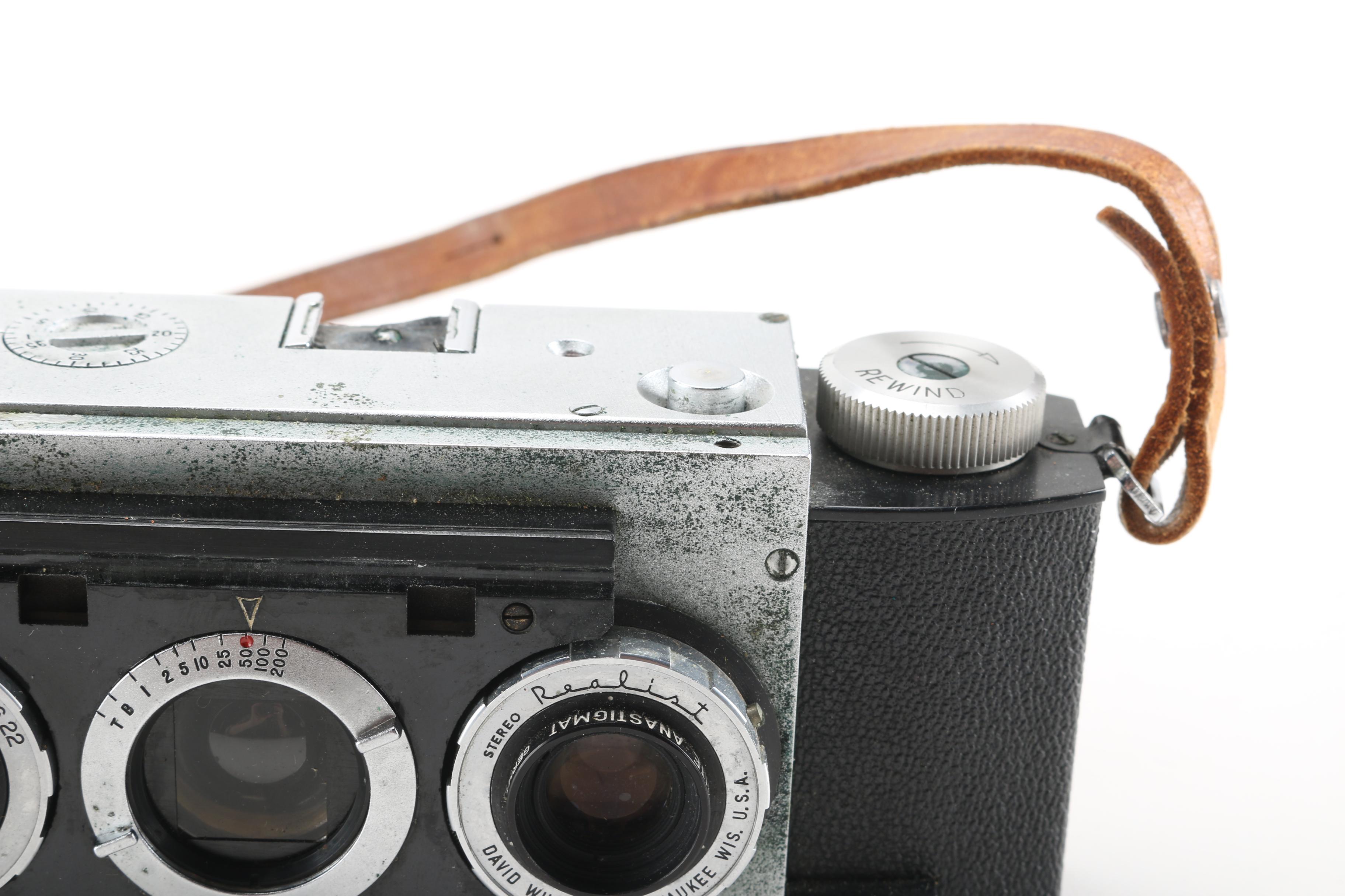 Stereo Realist Point-and-Shoot Camera With Bag