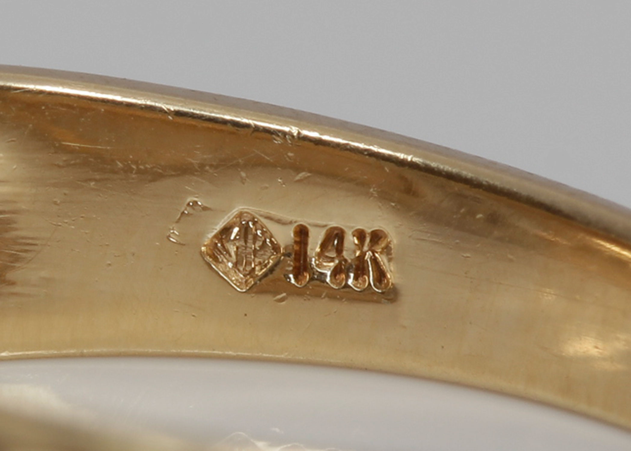 14K Yellow Gold Diamond Band