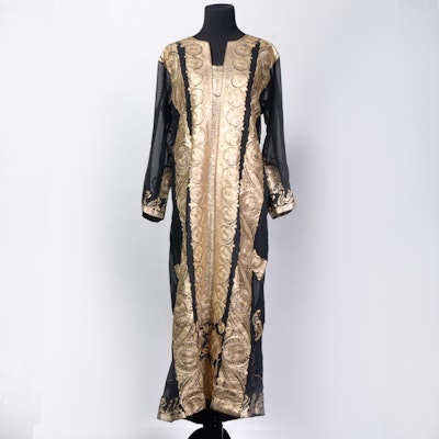 Arabian Tunic with 18K Gold Embroidery Thread Arabian Tunic with 18K Gold Embroidery Thread