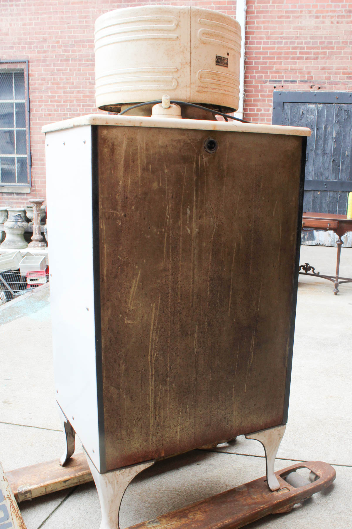 1930s General Electric Monitor Top Refrigerator