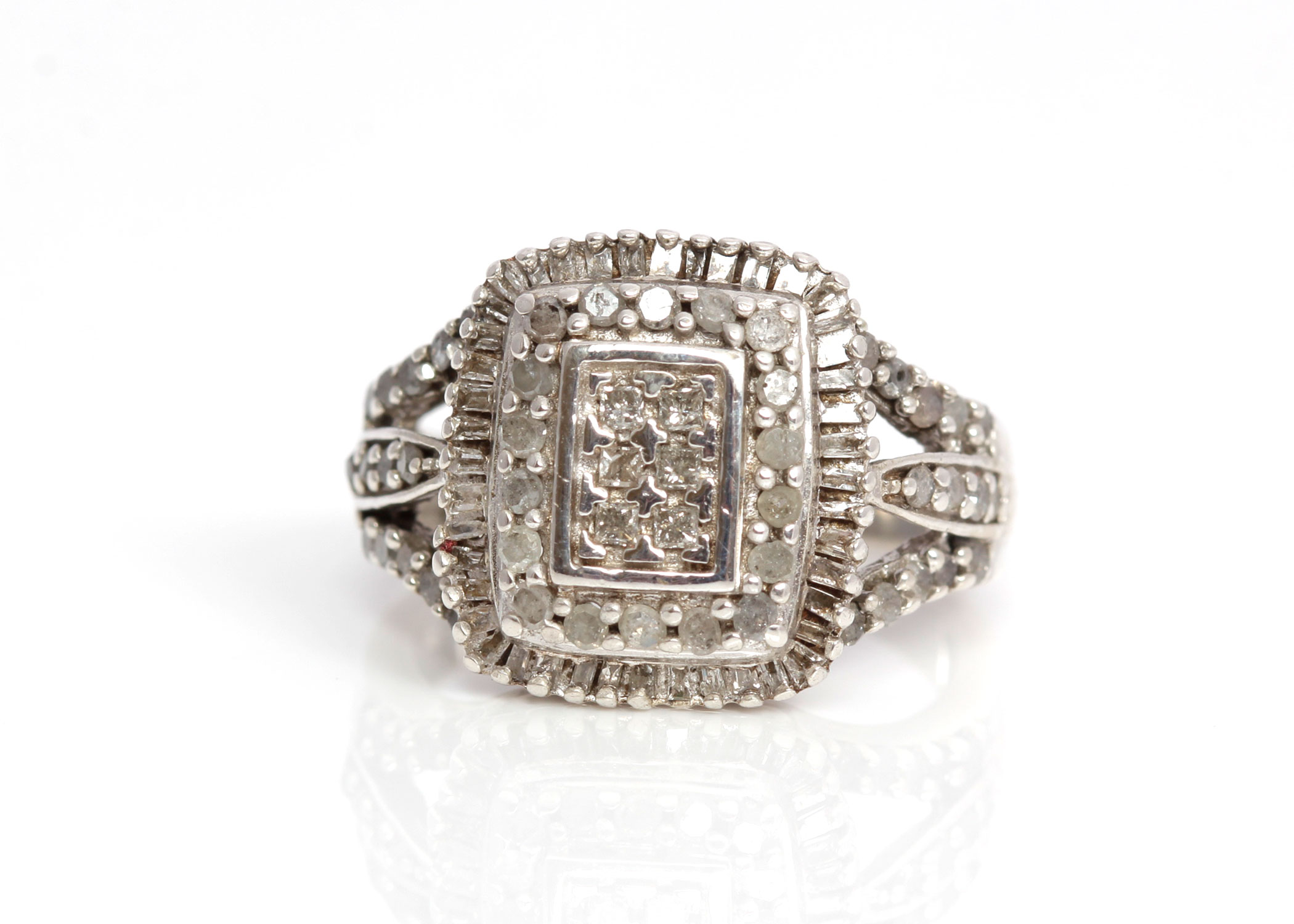 Sterling Silver 0.90 CTW Diamond Ring