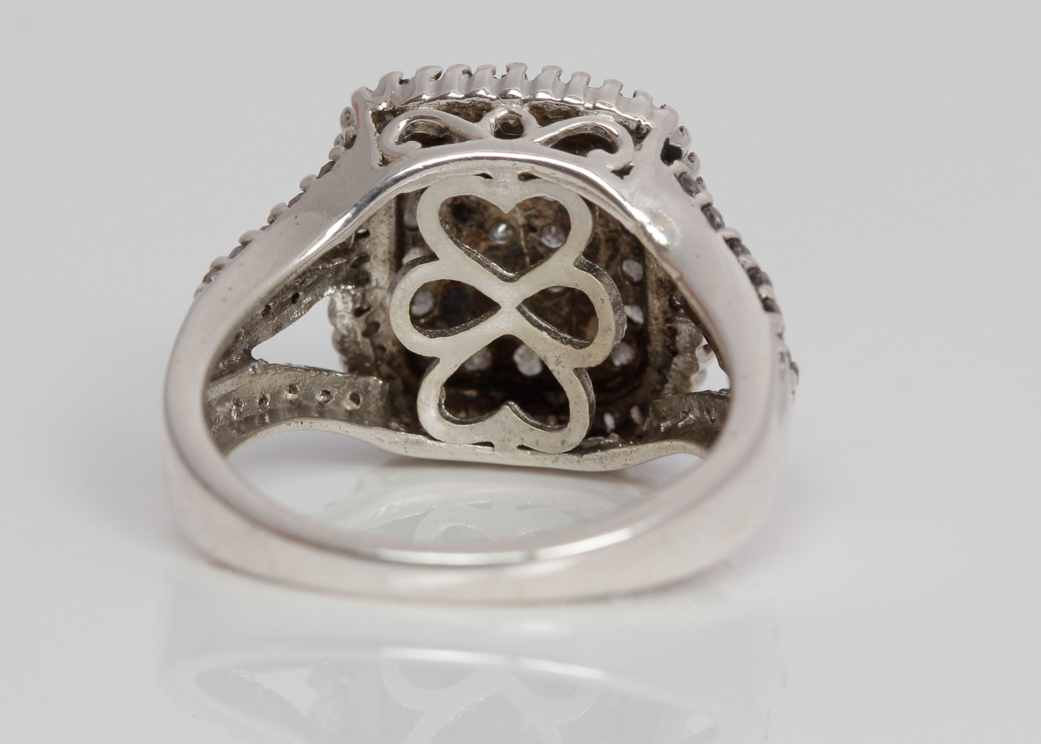 Sterling Silver 0.90 CTW Diamond Ring