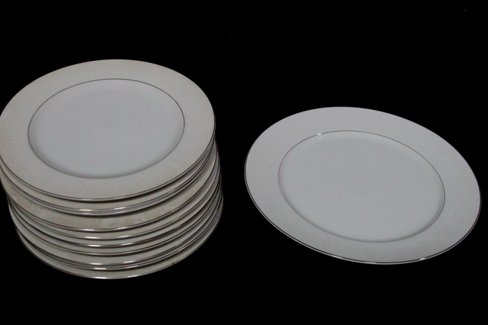 "Southwicke" Porcelain Dinnerware