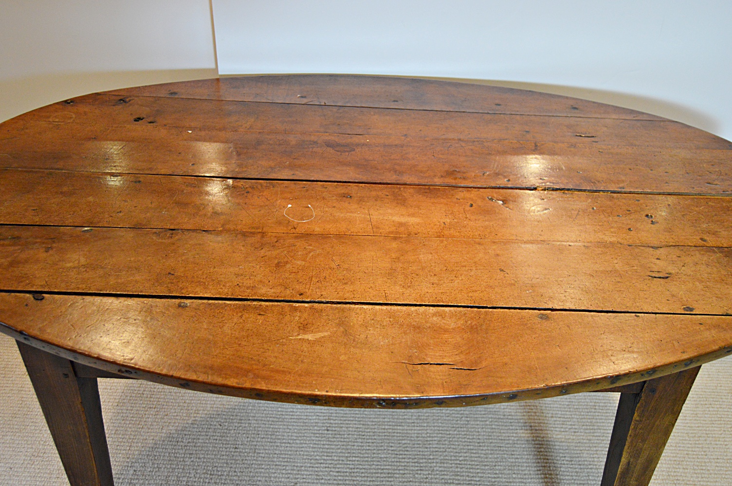 Antique English Oval Dining Table from English Traditions