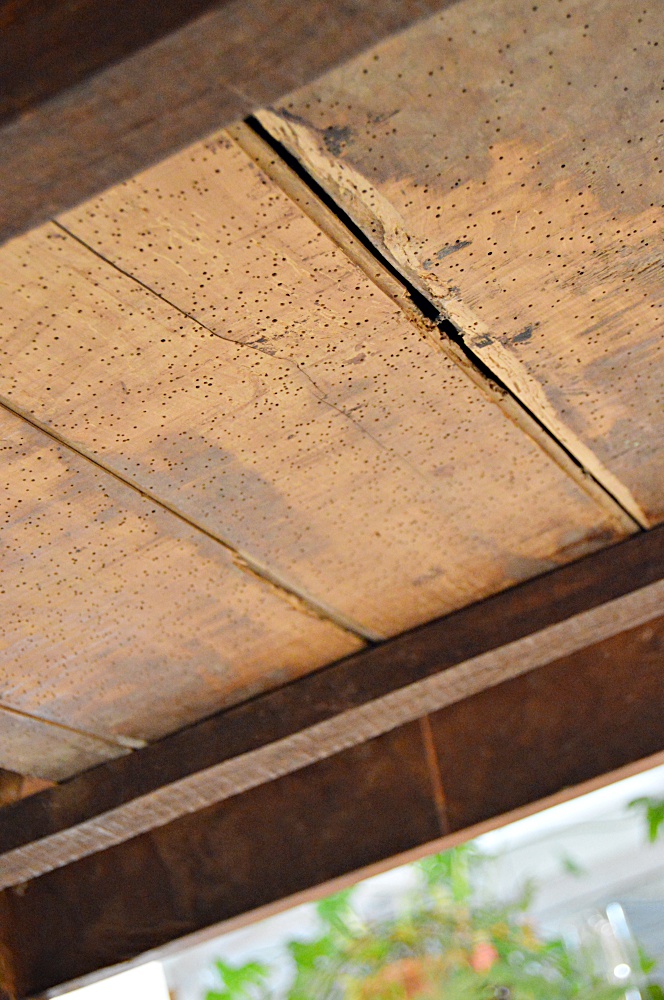 Antique English Oval Dining Table from English Traditions